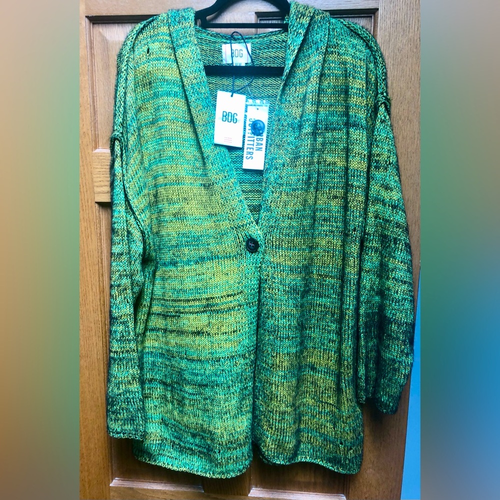 Urban Outfitters Ombré Cardigan NWT size Medium